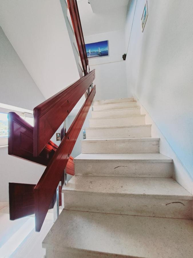 Varnica 3* Kastel Luksic