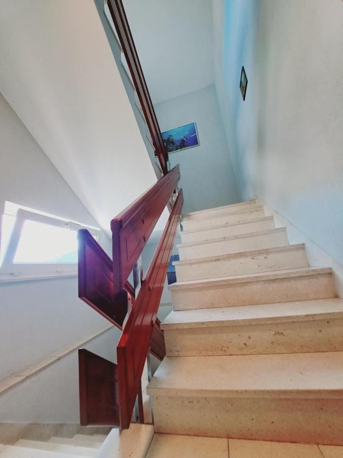 Varnica Guest house Kastel Luksic