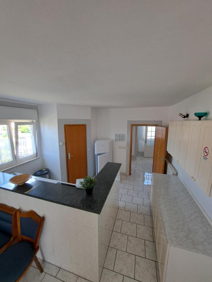 Guest house Varnica Kastel Luksic