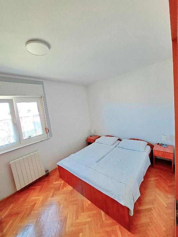 Varnica Guest house Kastel Luksic