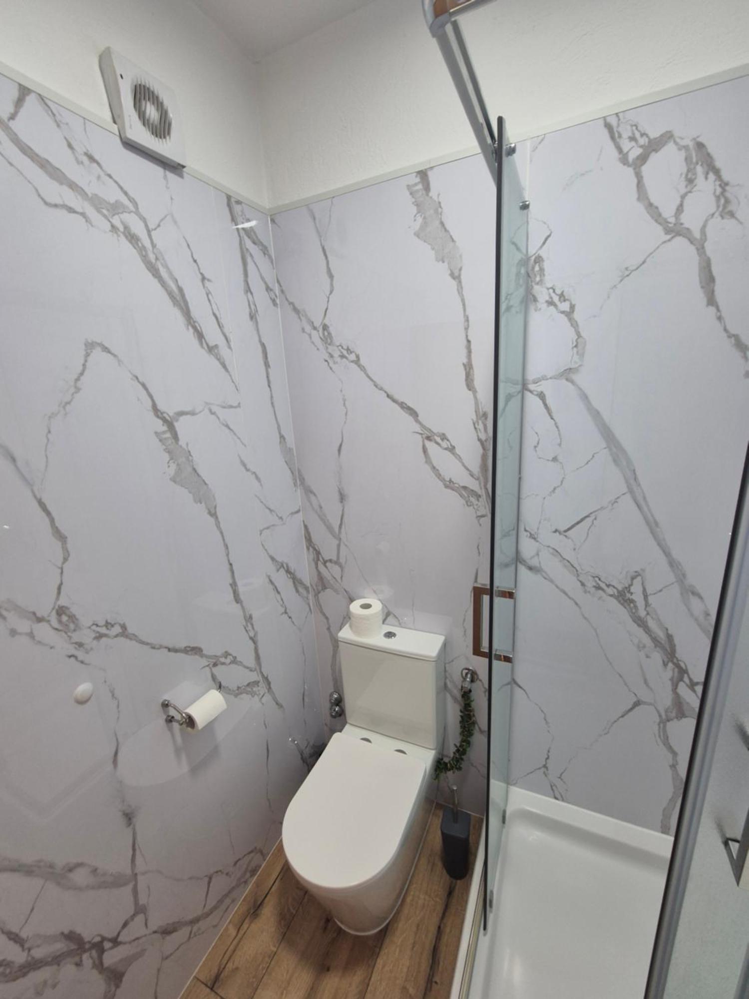 Guest house Varnica 3*